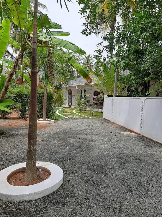 Bella Vita Aluthgama Buitenkant foto