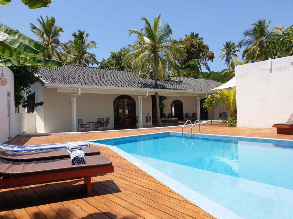 Bella Vita Aluthgama Buitenkant foto