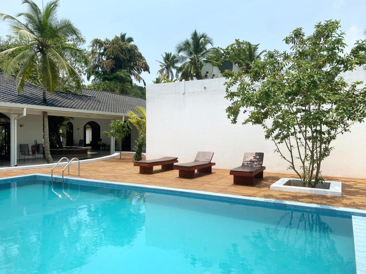 Bella Vita Aluthgama Buitenkant foto